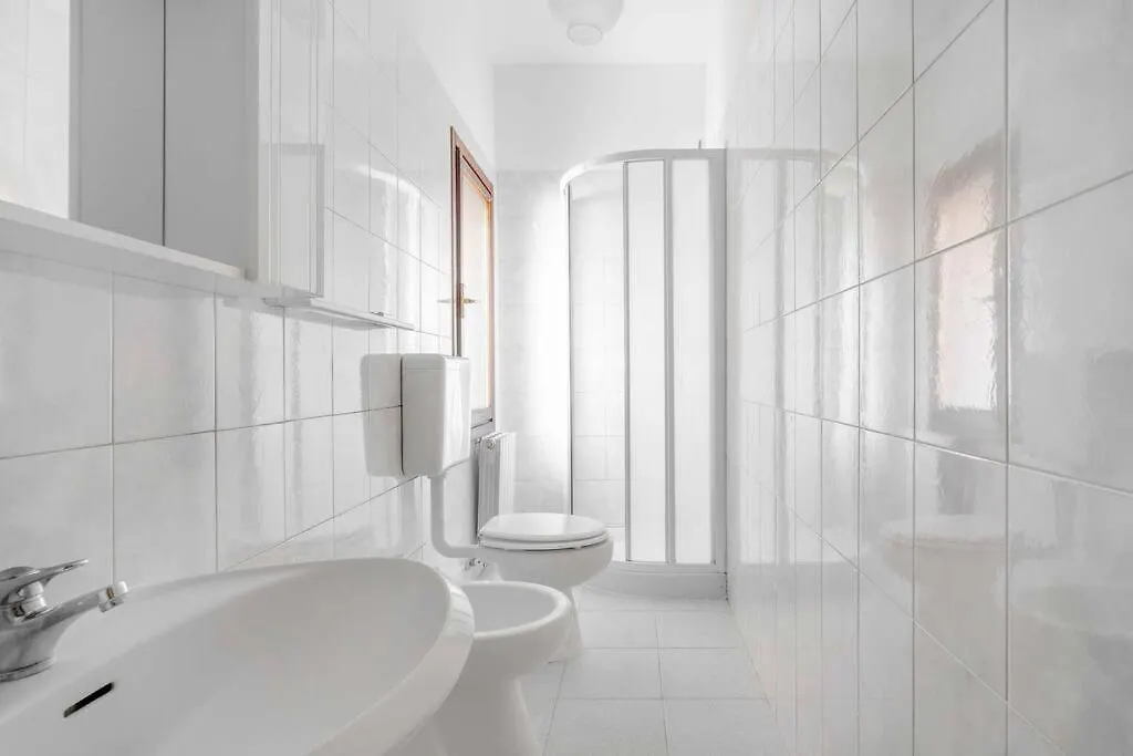 Duomo Navigli - Resinart Milan With Patio And Wifi Apartment 0*,  Italy
