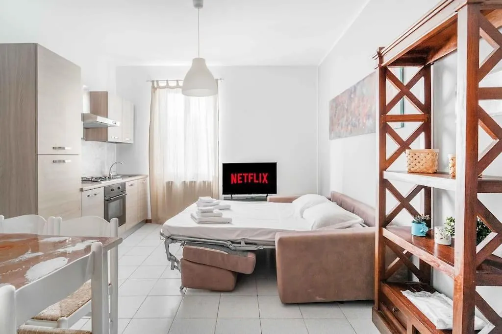 Duomo Navigli - Resinart Milan With Patio And Wifi Apartment